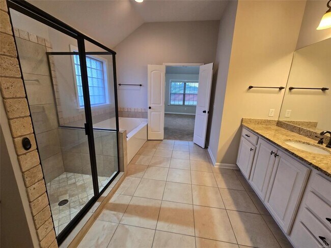 Building Photo - 8812 Andress Ct