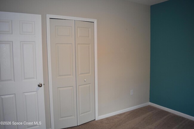 Building Photo - 518 Dillard Dr SE