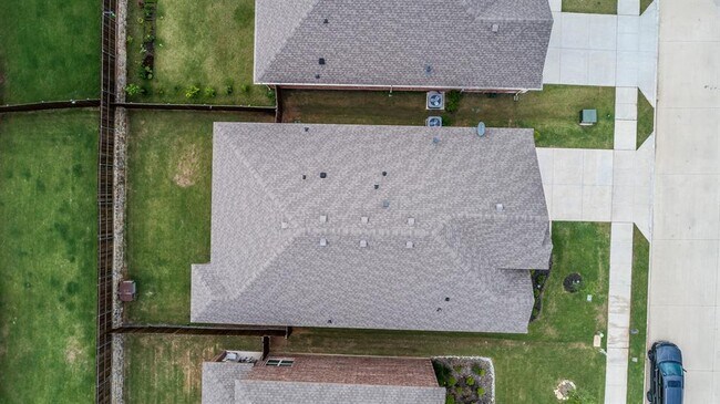 Building Photo - 932 Lake Cypress Ln