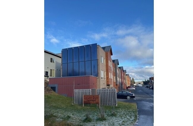 Building Photo - 529 Carroll Way