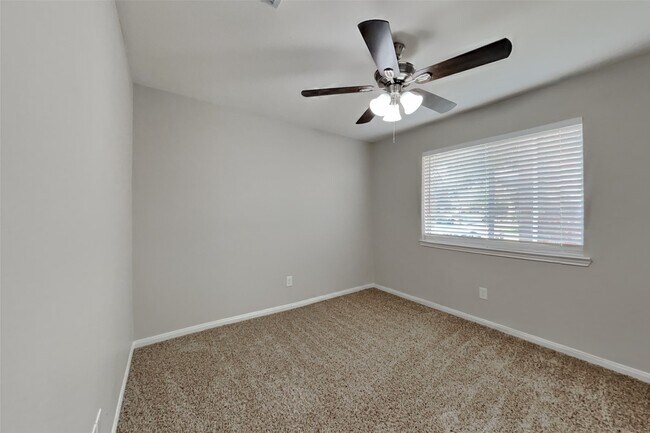 Building Photo - 3514 Bramble Fern Pl