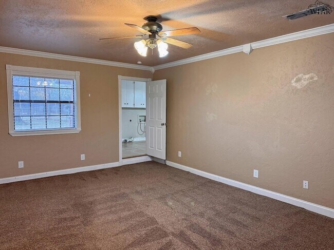 Building Photo - 4715 Coronado Ave