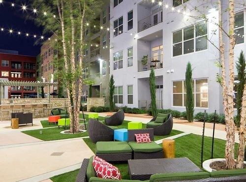 Building Photo - 1830 Simond Ave