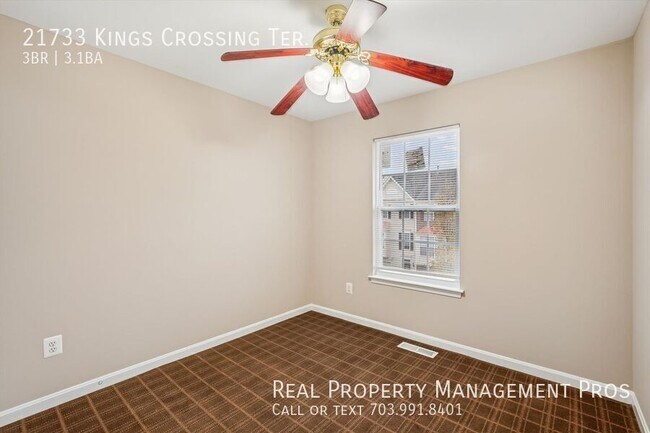 Building Photo - 21733 Kings Crossing Terrace