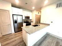 Building Photo - 8101 Blue Goose Rd