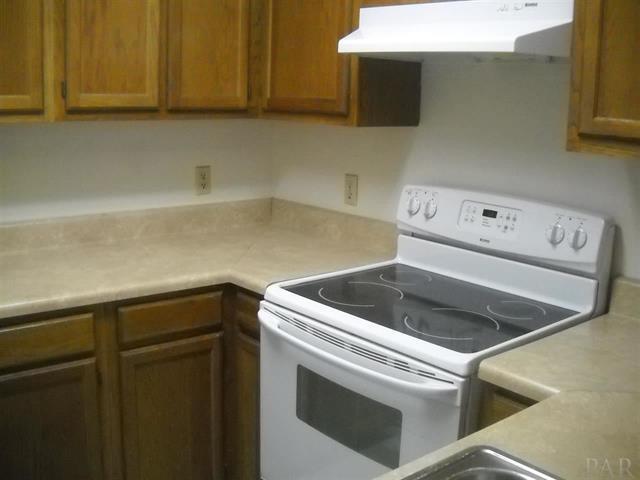 Building Photo - 1310 Foxborough Dr