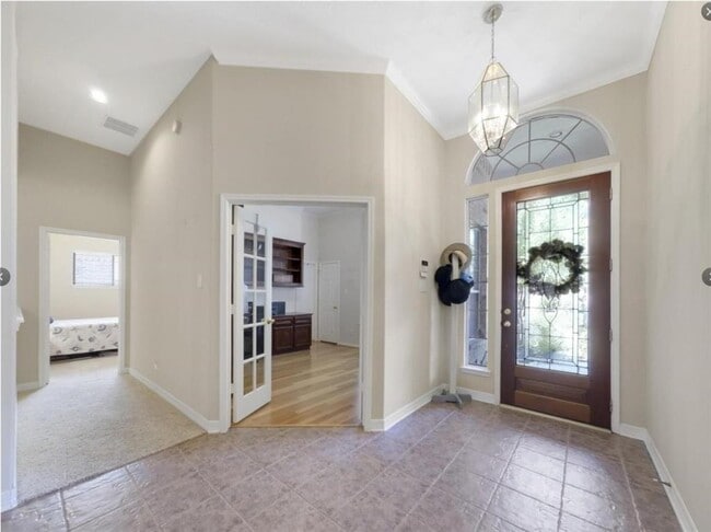 Building Photo - 11711 Canyon Bend Dr