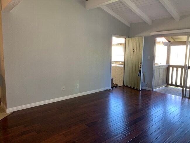 Building Photo - 1345 Cabrillo Park Dr
