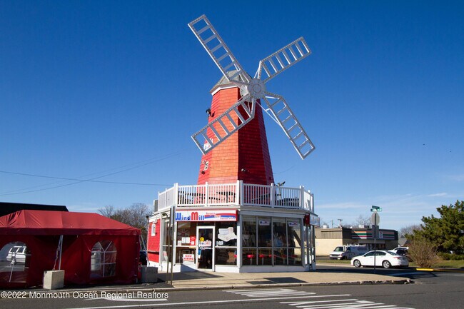 Building Photo - 455 Ocean Blvd