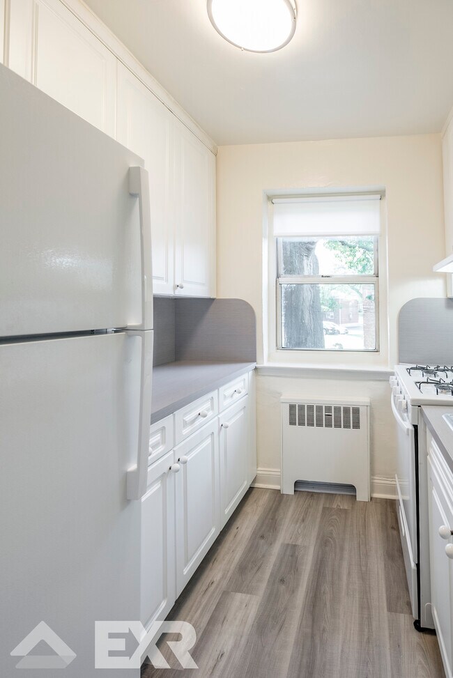 Building Photo - 94 Arlo Rd