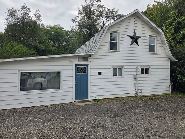 Recent Update Barn Conversion - 117 Arlington Ave