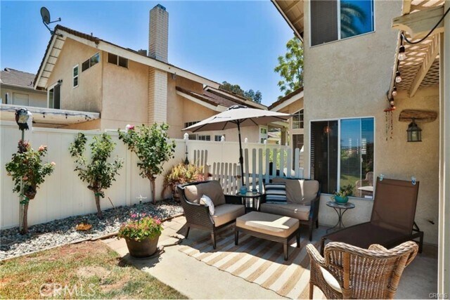 Building Photo - 15434 Ficus St