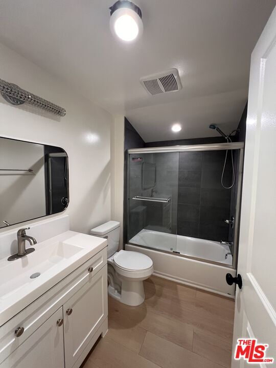 Building Photo - 946 S Lucerne Blvd