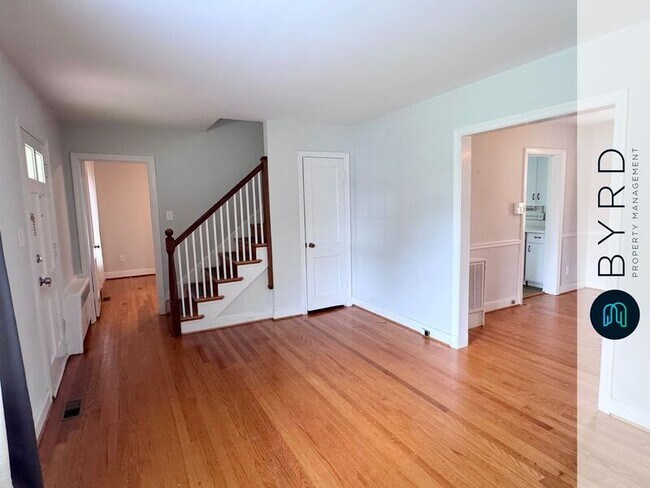Building Photo - 5914 Monument Ave