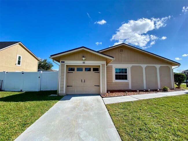 Primary Photo - 880 Nelson Dr