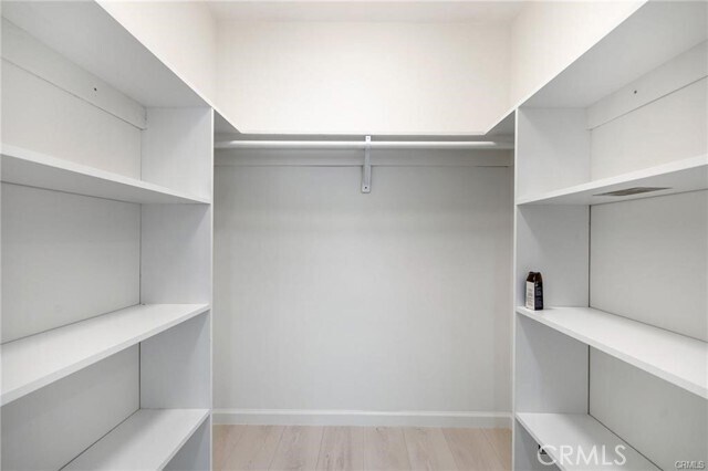 Building Photo - 580 W Stocker St