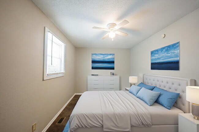 Building Photo - "Charming 3-Bedroom Gem on Udell Street with Spacious Living – 1104 Sq. Ft., Indianapolis!"