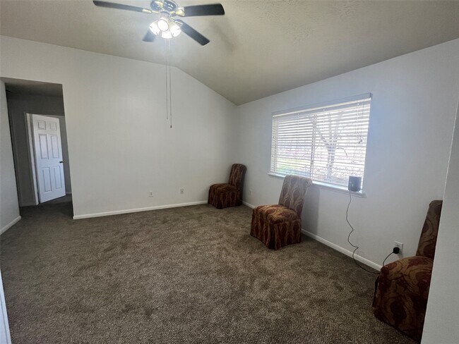 Building Photo - 28723 Sedgefield St