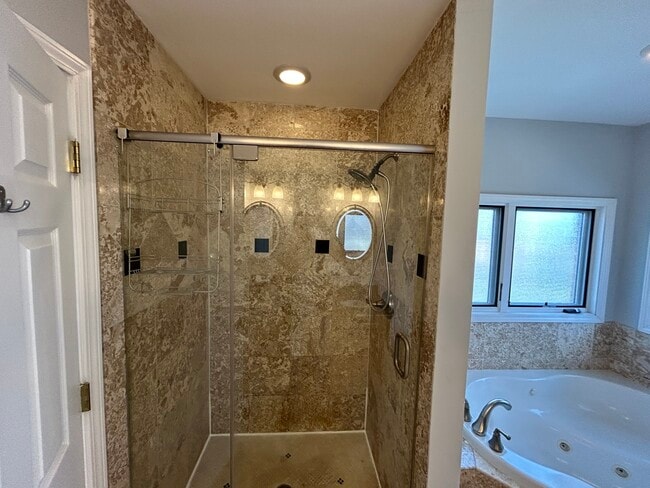 Building Photo - 1226 S Belmont Ave