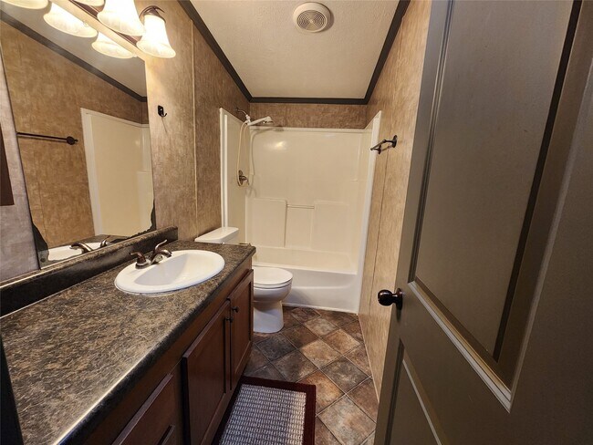 Building Photo - 19598 County Rd 2343