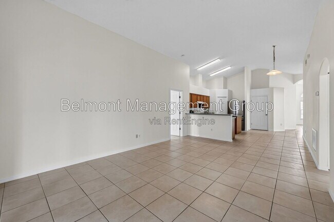 Building Photo - 2127 Korat Ln