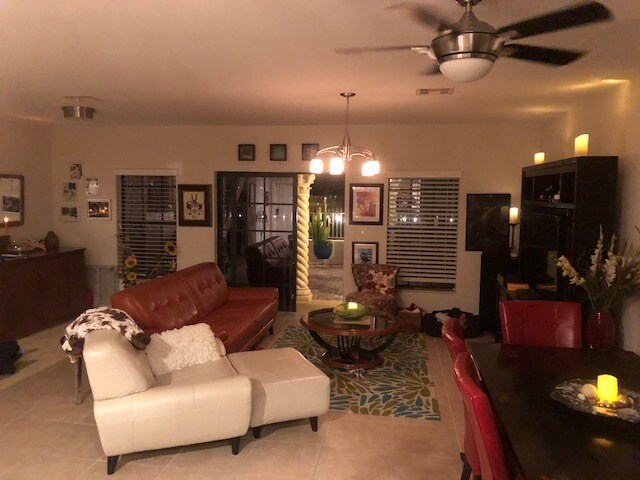 Living Room - 4412 Hidden Harbour Ter