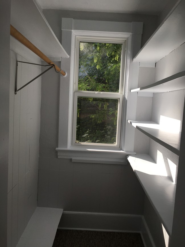 Walk in closet - Bedroom - 103 E 8th St