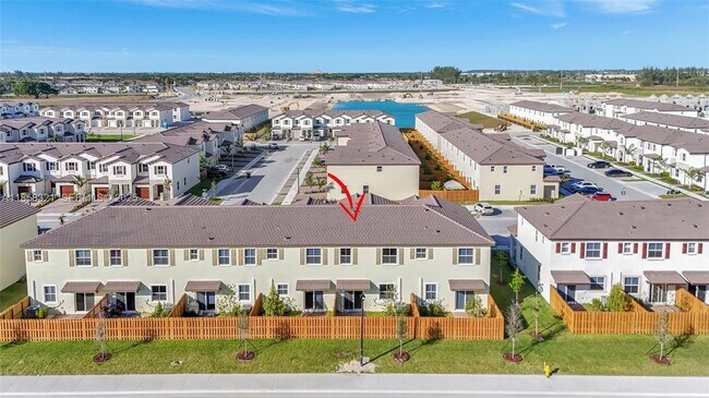 Building Photo - 2546 SE 29th St