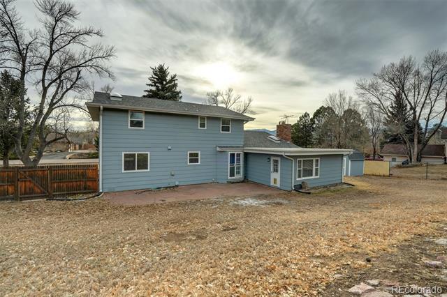 Building Photo - 1868 Brookwood Dr