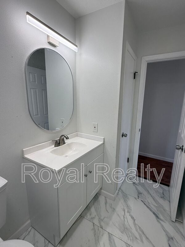 Building Photo - 2795 Kauhale St