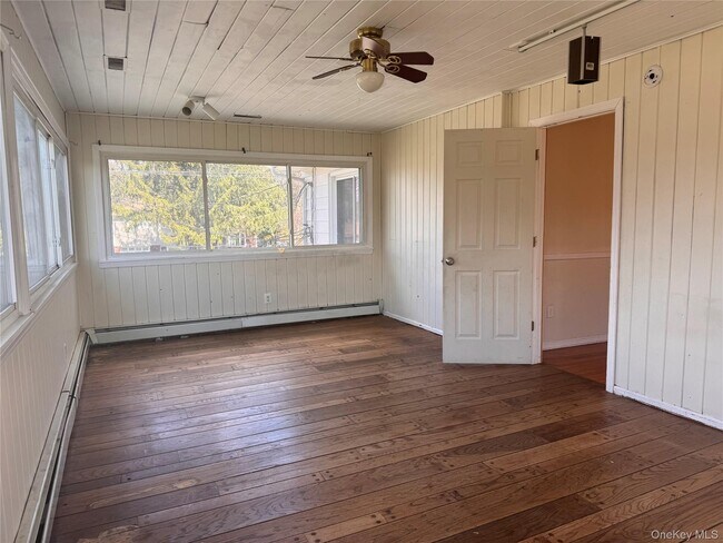 Building Photo - 116 Williams Ave