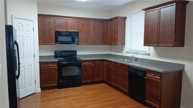 Building Photo - 5966 Haddon Pl SE