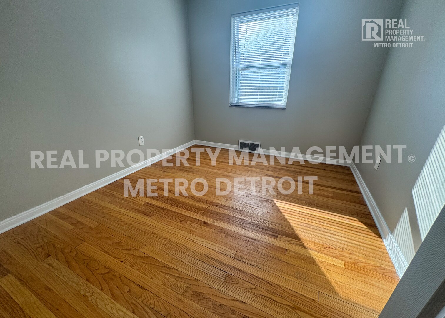 Building Photo - 19645 Woodmont St