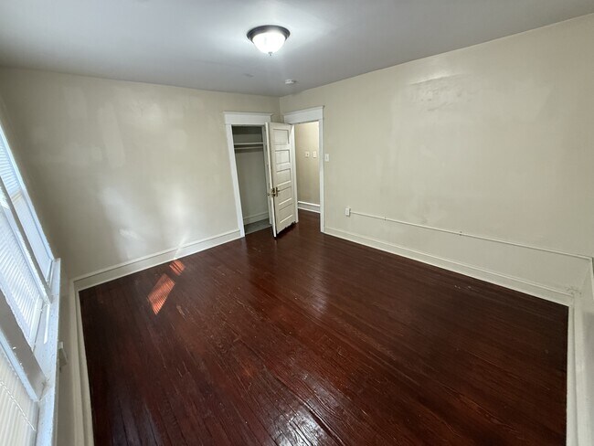 Building Photo - 2445 43rd St