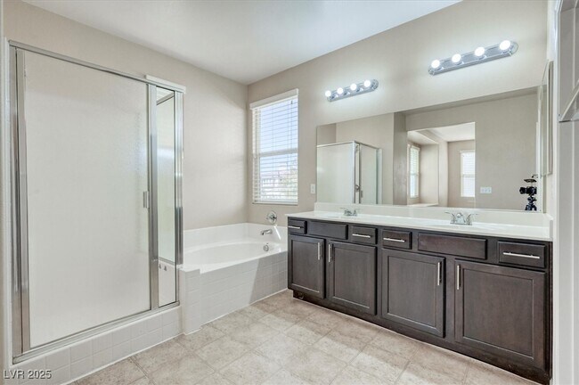 Building Photo - 7558 Crooked Branch St