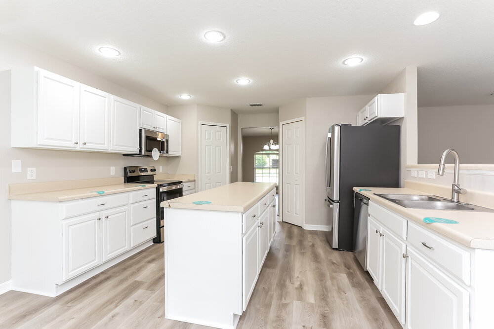 Building Photo - 97122 Yorkshire Dr