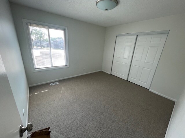 Building Photo - 106 Wood Ct