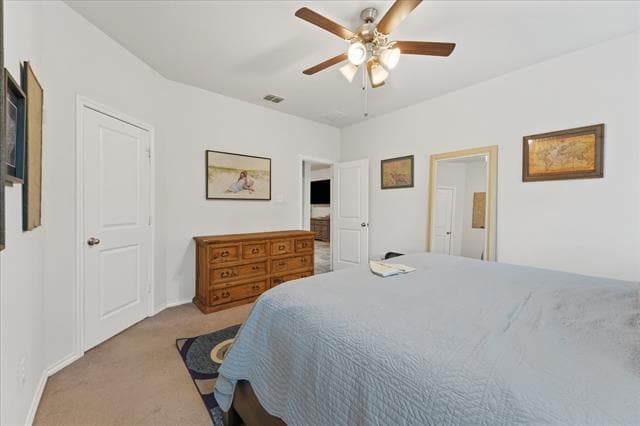 Building Photo - 585 Concho St