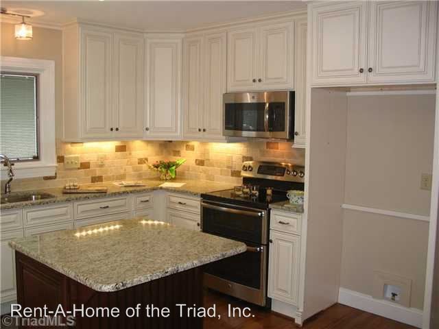Building Photo - 3 br, 3 bath House - 7 Ramsgate Court