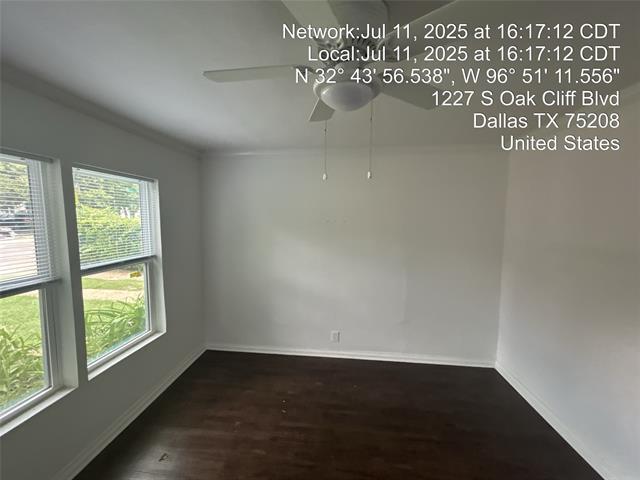 Building Photo - 1227 S Oak Cliff Blvd