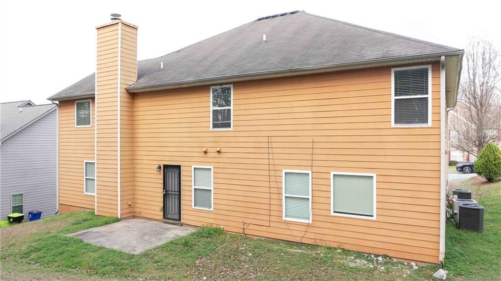 Building Photo - 11037 Southwood Dr