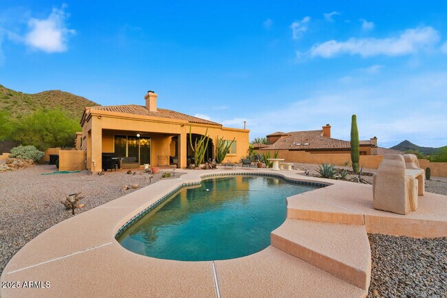 Building Photo - 12202 N 138th St