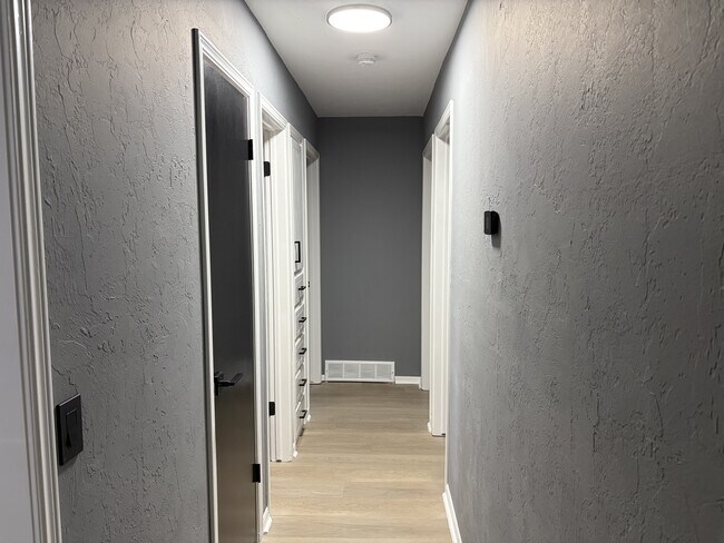 Building Photo - 5800 NW 45th St