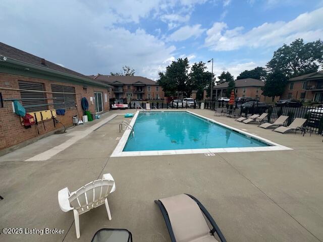 Building Photo - 416 Highwood Dr