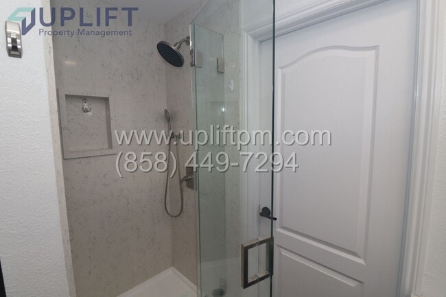 Building Photo - Beautiful 3 Bed, 2 Bath Home in Santee