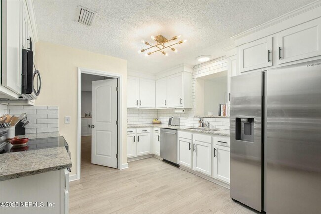 Building Photo - 3545 Tidal Marsh Dr
