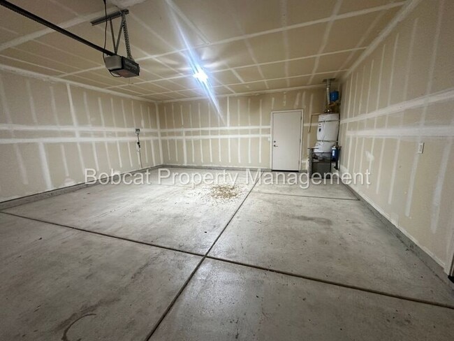 Building Photo - 1108 Fiore Ct