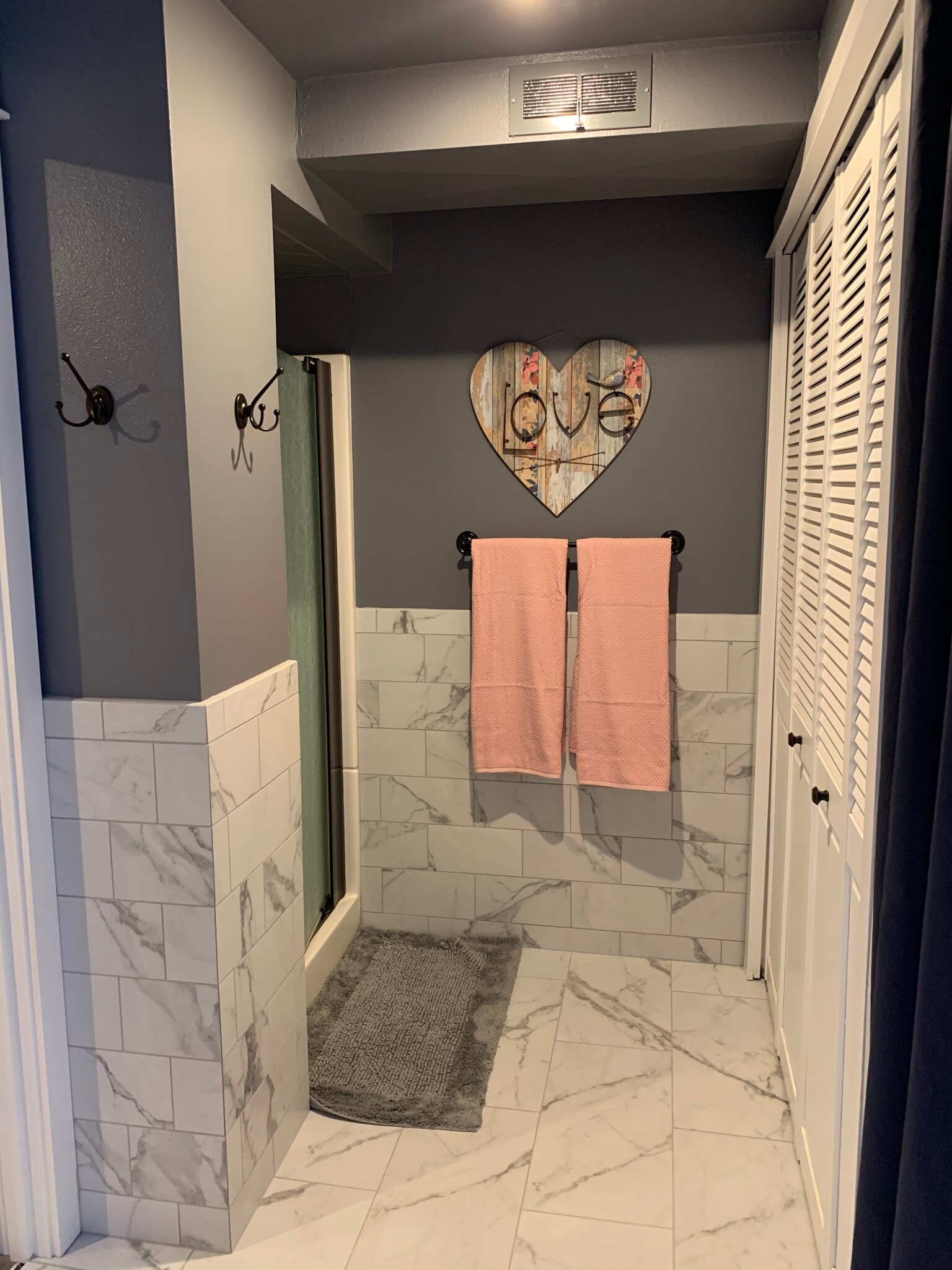 Building Photo - 6675 Canterbury Dr