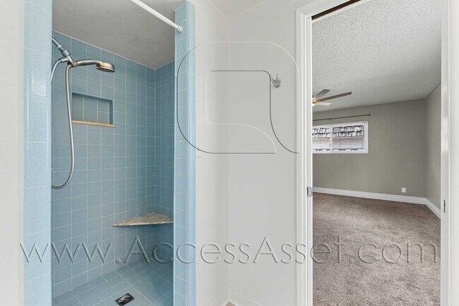 Building Photo - Beautiful 3BR/2BA Home In Hemet With Lush Backyard & Fruit Trees!