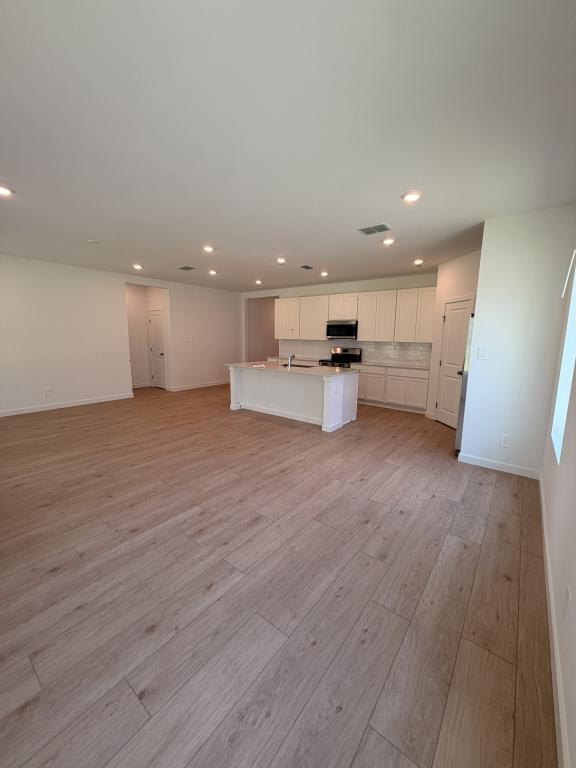 Building Photo - 5063 Loggia Ln